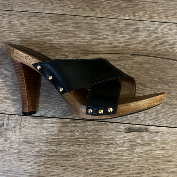 Michael Kors Leather Platform Clogs - Picture 5 of 5